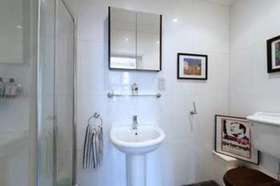 2 bedroom Flat to re...